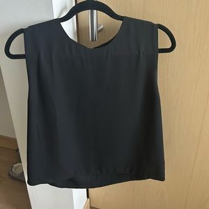 Aritzia Babaton Sleeveless Top